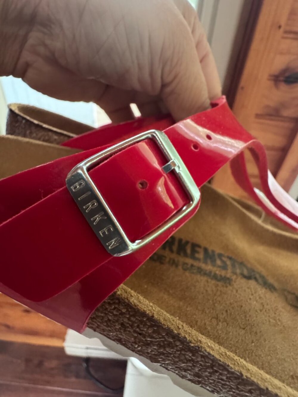 🔥 Birkenstock Gizeh Tango Red Patent Birko-Flor Sandals EU 37 ✨ - Picture 8 of 10